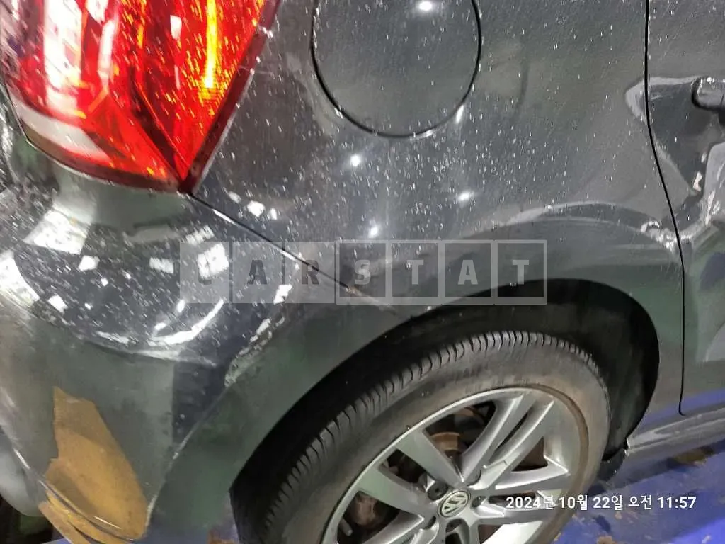 Photo 2 of 35: 2015 Volkswagen Polo 5 FL 1.4 TDI BMT — Korean insurance auction
