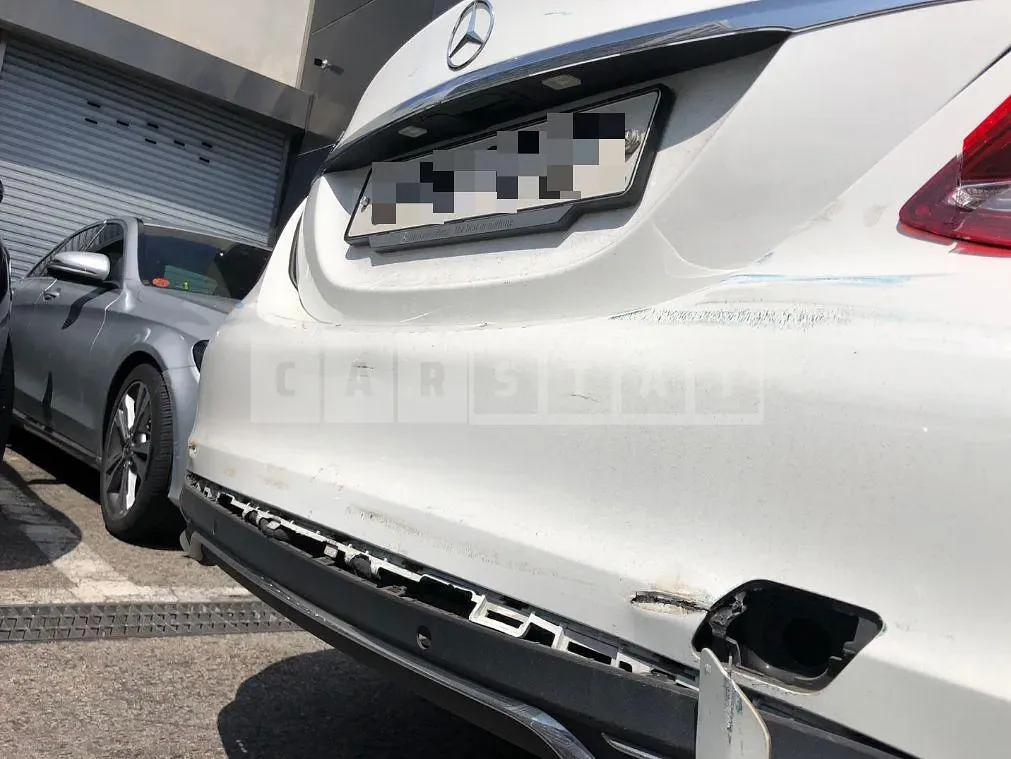 Photo 2 of 8: 2016 Mercedes-Benz C220 d 4Matic — Korean insurance auction