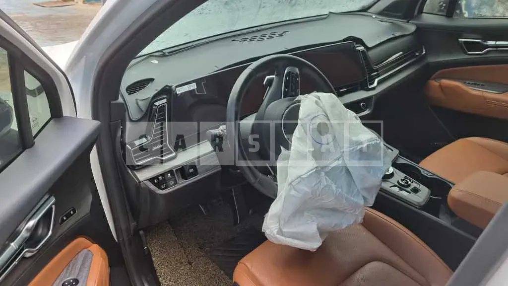 Photo 2 of 10: 2024 Kia Sportage Hybrid — Korean insurance auction