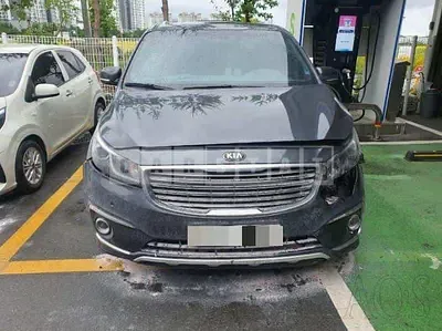 Photo 1 of 19: 2014 Kia Carnival — Korean insurance auction