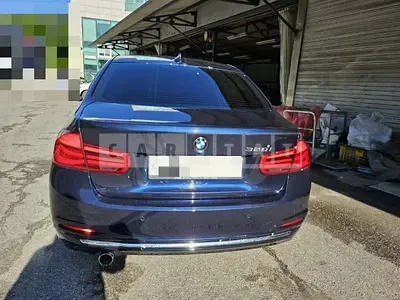 Photo 1 of 6: 2017 BMW 320i — Korean insurance auction