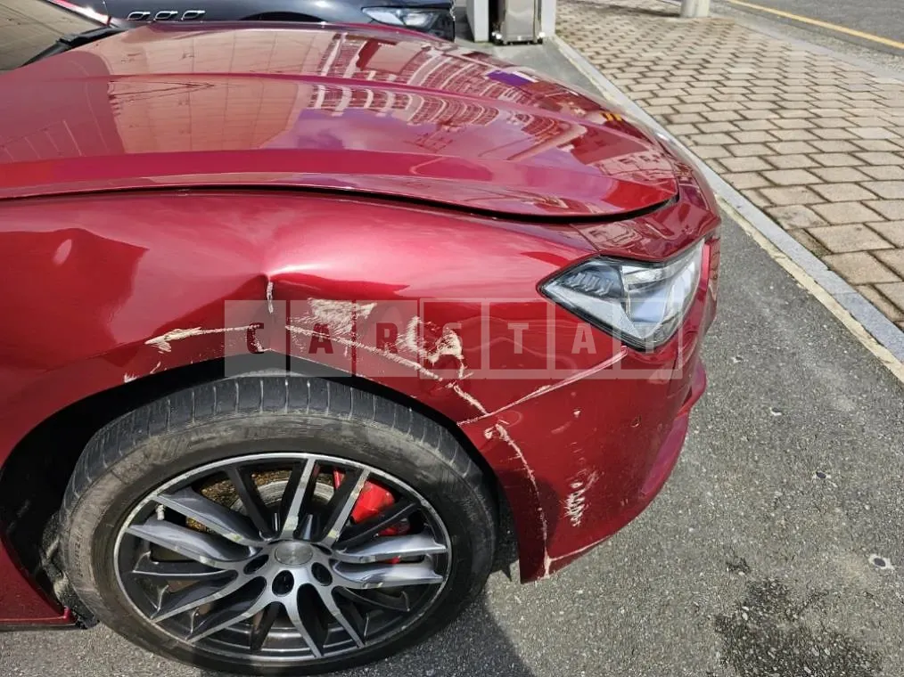 Photo 2 of 23: 2017 Maserati Ghibli, VIN ZAM57XSG2H1242052 — Korean insurance auction