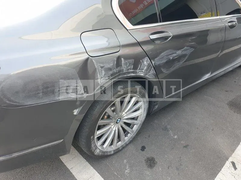 Photo 2 of 18: 2016 BMW 730Ld xDrive — Korean insurance auction