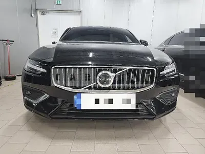 Photo 1 of 15: 2022 Volvo S60B5, VIN 7JRZSL126PG231572 — Korean insurance auction