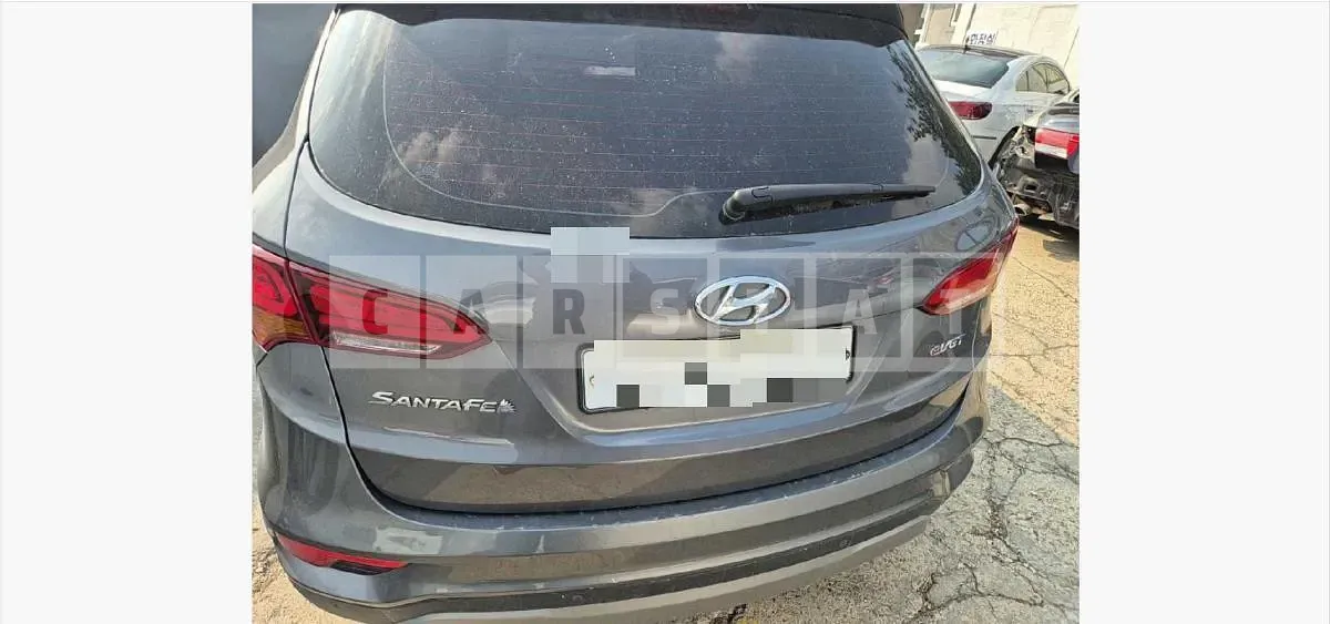 Photo 2 of 13: 2016 Hyundai Santa Fe DM — Korean insurance auction