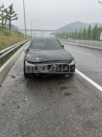 Photo 1 of 7: 2018 Volvo S90D4 — Korean insurance auction