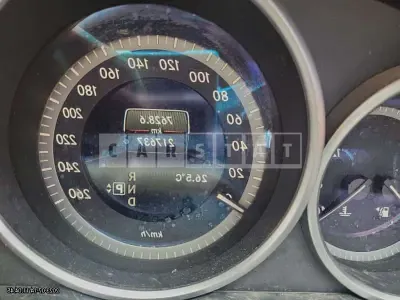 Photo 1 of 9: 2015 Mercedes-Benz E300, VIN WDDHF5FB8FB162579 — Korean insurance auction