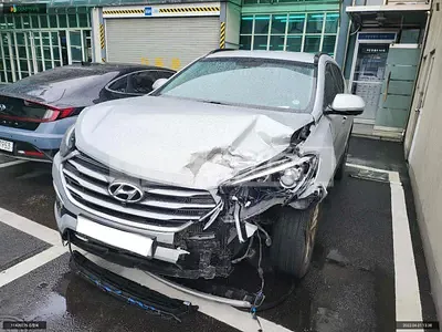 Photo 1 of 14: 2015 Hyundai Santa Fe, VIN KMHSW81UDGU611099 — Korean insurance auction