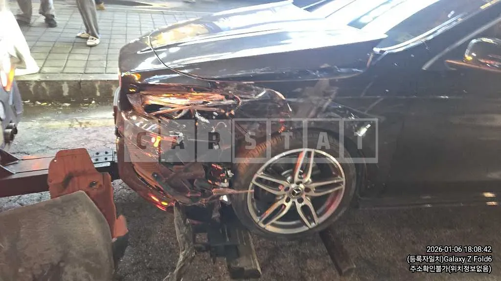 Photo 3 of 3: 2018 Mercedes-Benz CLA 220 — Korean insurance auction