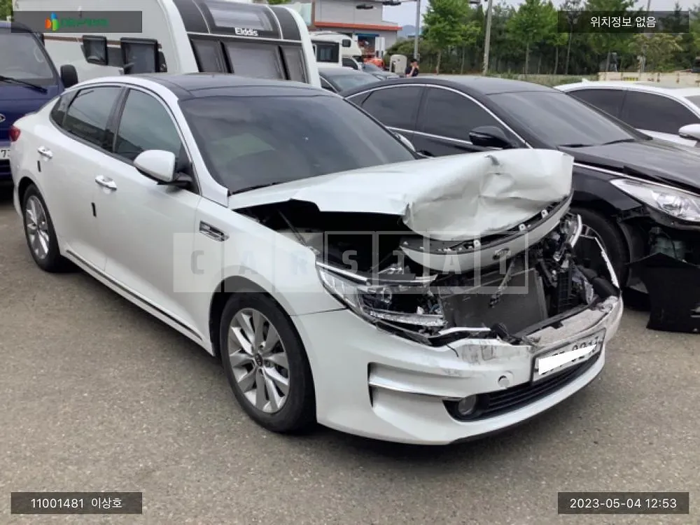 Photo 2 of 12: 2016 Kia K5, VIN KNAGX411BGA081421 — Korean insurance auction