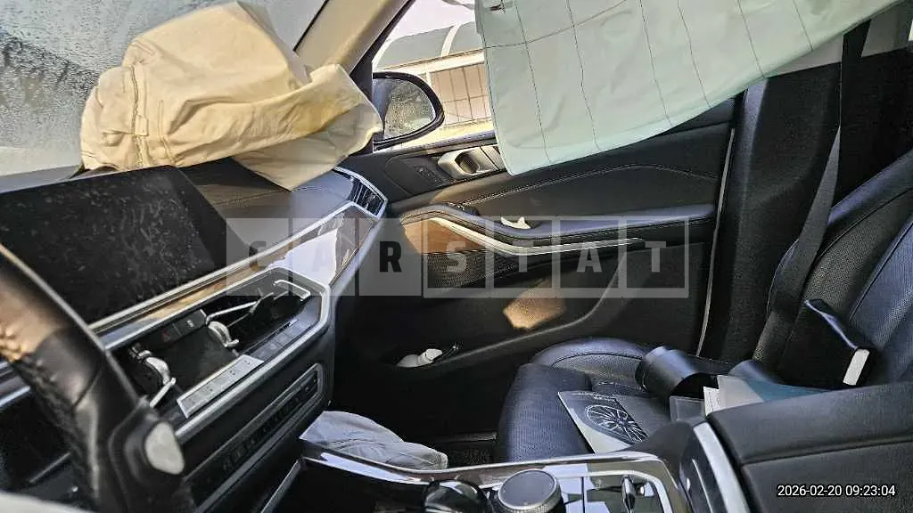 Photo 2 of 47: 2020 BMW X5 xDrive30d Xline — Korean insurance auction