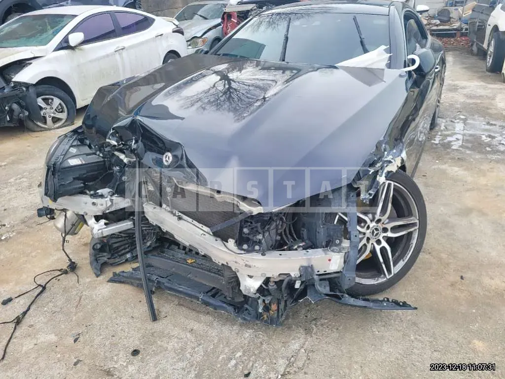 Photo 2 of 16: 2018 Mercedes-Benz E220d Coupe, VIN WDD1J1EB1JF061508 — Korean insurance auction
