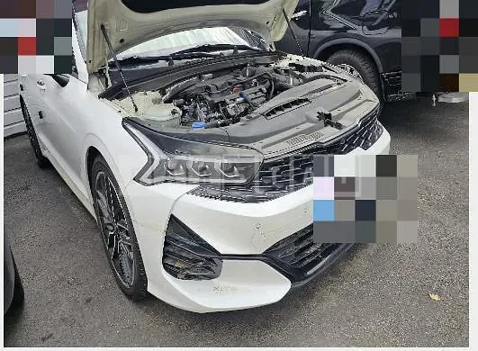 Photo 2 of 7: 2020 Kia K5 — Korean insurance auction