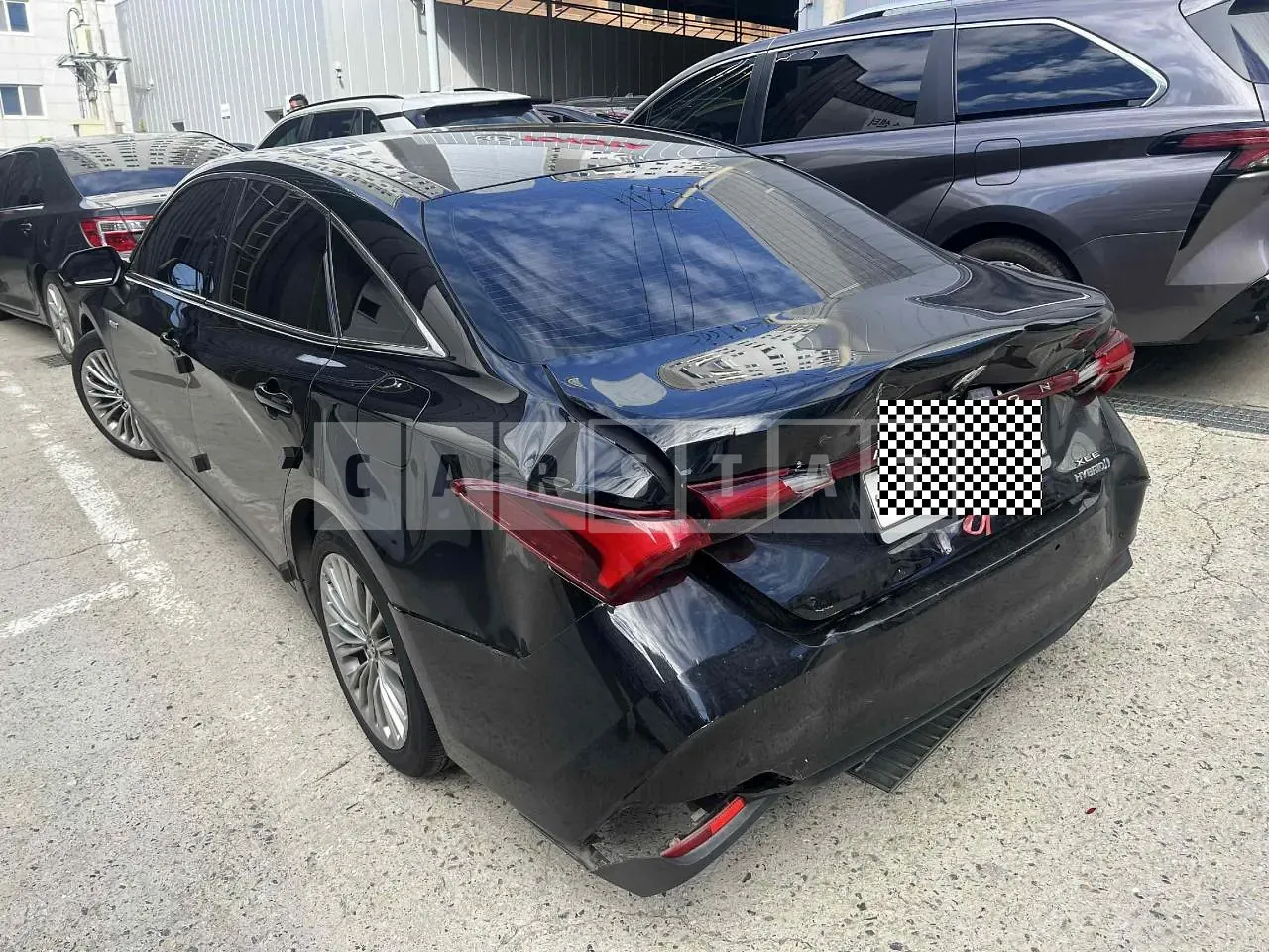 Photo 2 of 20: 2018 Toyota Avalon Hybrid, VIN 4T1B21FB7KU006046 — Korean insurance auction