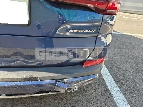 Photo 2 of 39: 2021 BMW X5 xDrive40i, VIN WBACR6108M9F88770 — Korean insurance auction