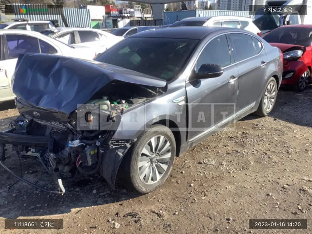 Photo 2 of 11: 2015 K7, VIN KNALL41EBFA004304 — Korean insurance auction