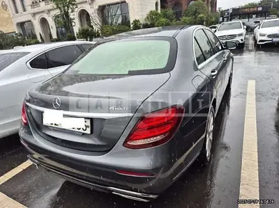 Photo 1 of 23: 2020 Mercedes-Benz E 300 4Matic — Korean insurance auction