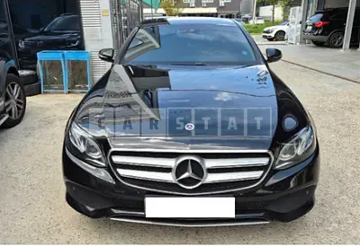 Photo 1 of 14: 2020 Mercedes-Benz E220d — Korean insurance auction