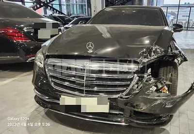 Photo 1 of 41: 2020 Mercedes-Benz S 560 4Matic, VIN W1KUG8GB5LA554836 — Korean insurance auction