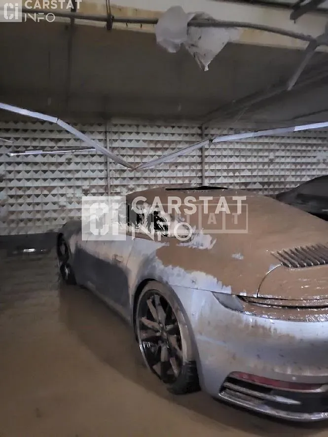 Photo 2 of 4: 2020 Porsche Sup -Porsch 911 Carrera 4S — Korean insurance auction