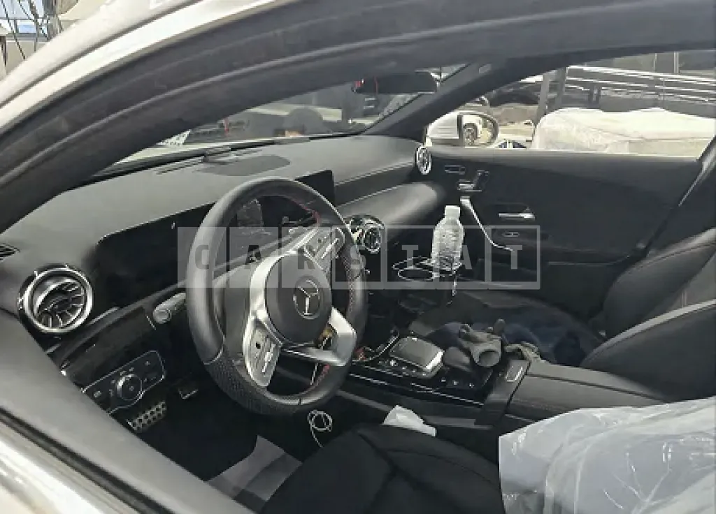Photo 2 of 26: 2021 Mercedes-Benz A35 4Matic — Korean insurance auction
