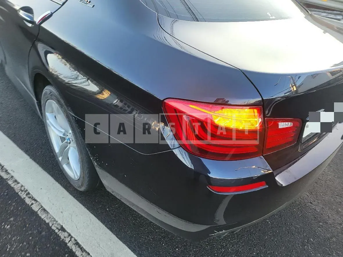 Photo 2 of 52: 2016 BMW 520d xDrive, VIN WBA5E7106GG566824 — Korean insurance auction