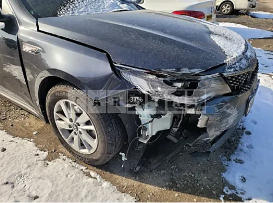 Photo 2 of 5: 2018 Kia K5, VIN KNAGT416BJA197576 — Korean insurance auction