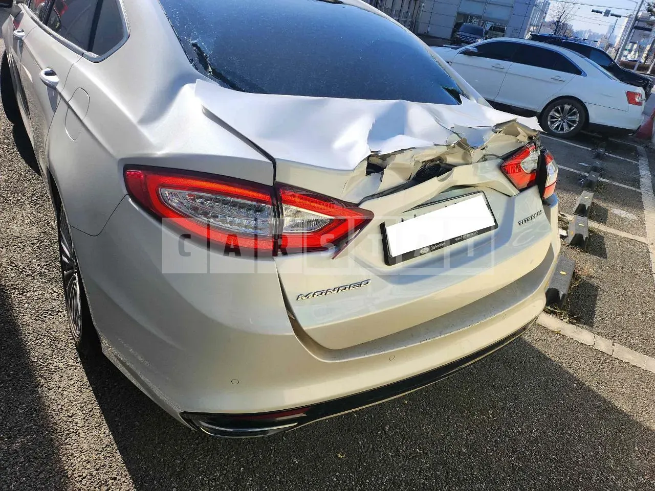 Photo 2 of 9: 2015 Ford Mondeo, VIN WF0DXXWPCFFL38471 — Korean insurance auction