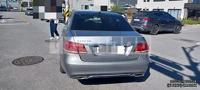 Photo 1 of 18: 2014 Mercedes-Benz E250 CDI 4Matic — Korean insurance auction