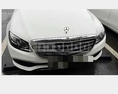 Photo 1 of 13: 2017 Mercedes-Benz E300 — Korean insurance auction