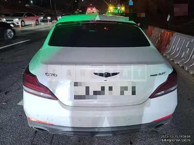 Photo 1 of 13: 2018 Genesis G70 3.3T — Korean insurance auction