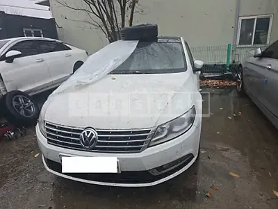Photo 1 of 11: 2015 Volkswagen CC 2.0 TDI Blue Motion — Korean insurance auction