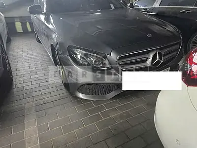 Photo 1 of 12: 2017 Mercedes-Benz E 300 — Korean insurance auction
