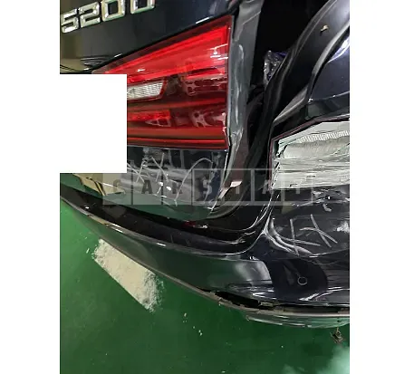 Photo 2 of 23: 2018 BMW 520d — Korean insurance auction