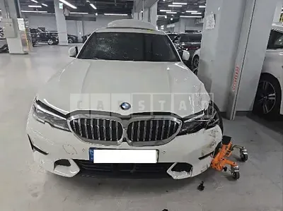 Photo 1 of 14: 2021 BMW 320d — Korean insurance auction