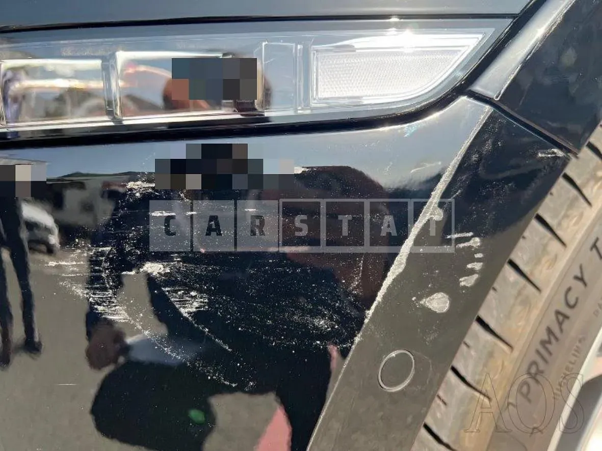 Photo 2 of 4: 2022 Genesis (parts) G90 Lite — Korean insurance auction