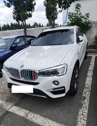 Photo 1 of 11: 2017 BMW X4 xDrive 20d, VIN WBAXX1102H0T39396 — Korean insurance auction