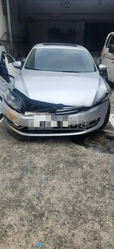 Photo 1 of 16: 2014 Volkswagen Passat 2.0 TDI — Korean insurance auction