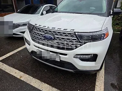 Photo 1 of 16: 2020 Ford Explorer 2.3 — Korean insurance auction