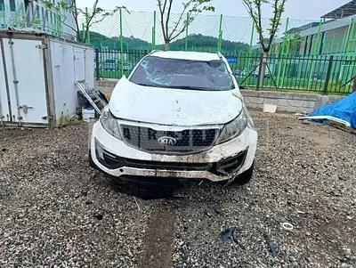Photo 1 of 10: 2014 Kia Sportage R — Korean insurance auction