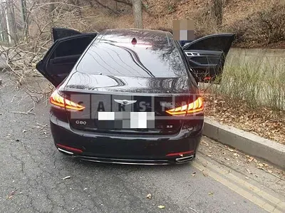 Photo 1 of 17: 2016 Genesis Genece G80 3.3, VIN KMHGL41DBHU197340 — Korean insurance auction