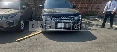 Photo 1 of 18: 2016 Land Rover Range Rover 4.4d — Korean insurance auction