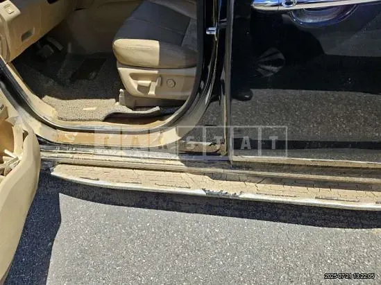 Photo 2 of 27: 2019 Kia Carnival Limousine — Korean insurance auction