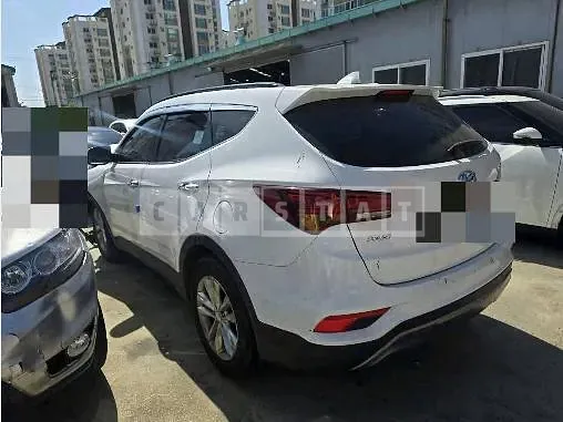 Photo 2 of 8: 2016 Hyundai Santa Fe DM 4WD — Korean insurance auction