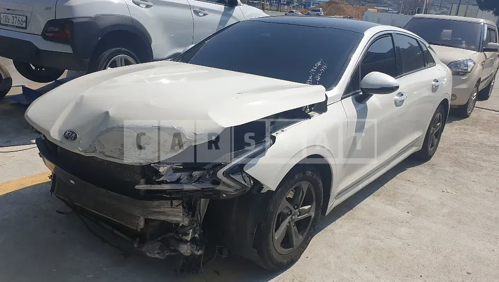 Photo 3 of 3: 2020 Kia K5, VIN KNAG541BBLA008256 — Korean insurance auction