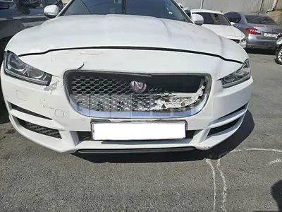 Photo 1 of 31: 2016 Jaguar XE 20d, VIN SAJAB4BN3HA955039 — Korean insurance auction