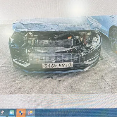 Photo 1 of 18: 2020 Volvo S90 T5, VIN LVYPS102DLP083392 — Korean insurance auction