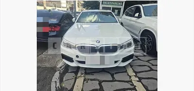 Photo 1 of 52: 2017 BMW 520d — Korean insurance auction