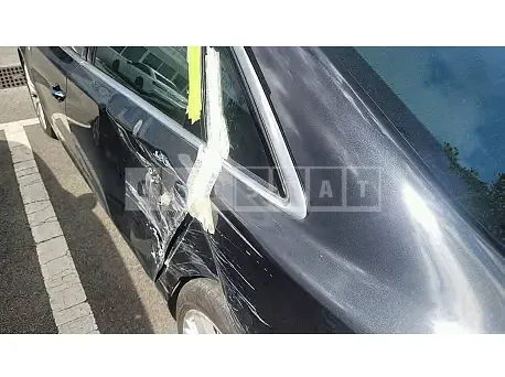 Photo 2 of 8: 2015 Audi A8L 60 TDI quattro — Korean insurance auction
