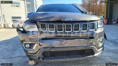 Photo 1 of 10: 2019 Jeep Zip Compass 2.4, VIN 3C4NJDCB0KT770275 — Korean insurance auction